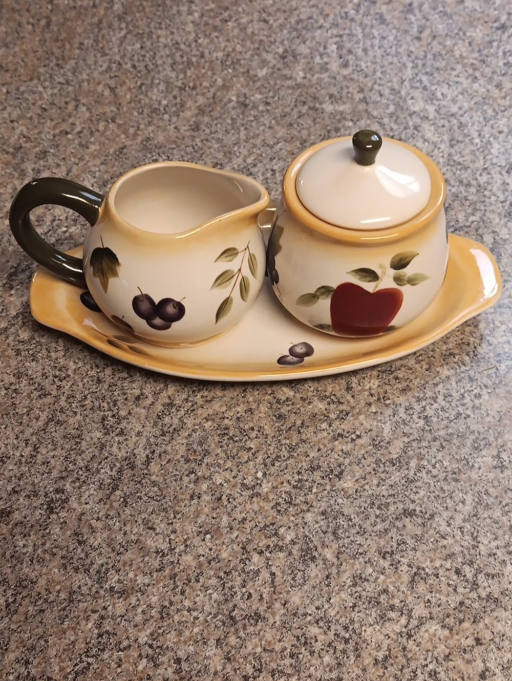 Ceramic Creamer and Sugar Set in Cream and Olive with Fruit Motif